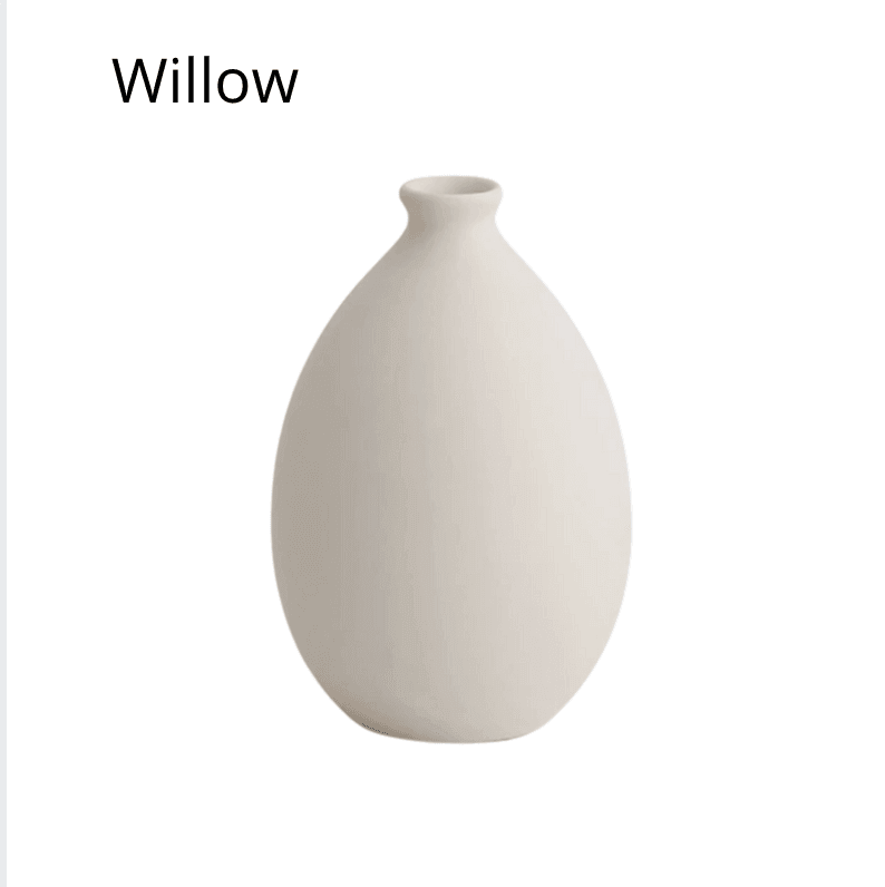 Vaze ceramice în tonuri neutre